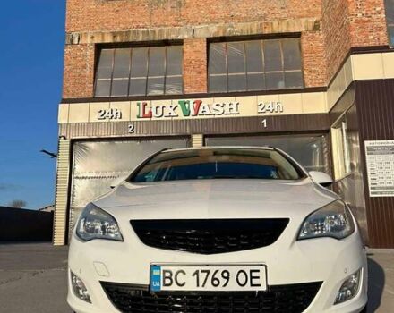 Белый Опель Астра, объемом двигателя 2 л и пробегом 283 тыс. км за 6800 $, фото 11 на Automoto.ua