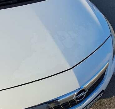 Белый Опель Астра, объемом двигателя 1.69 л и пробегом 261 тыс. км за 7500 $, фото 16 на Automoto.ua