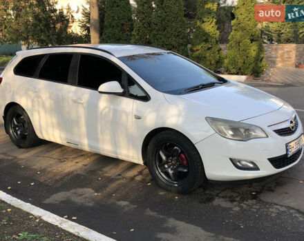 Белый Опель Астра, объемом двигателя 1.25 л и пробегом 321 тыс. км за 7499 $, фото 13 на Automoto.ua