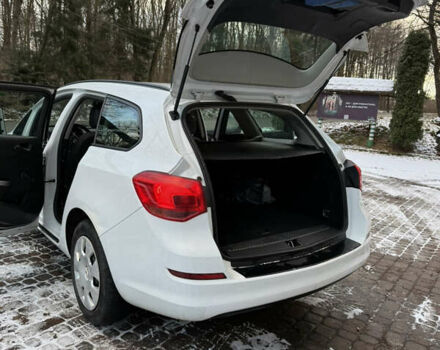 Белый Опель Астра, объемом двигателя 1.3 л и пробегом 372 тыс. км за 5200 $, фото 10 на Automoto.ua