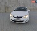 Белый Опель Астра, объемом двигателя 1.7 л и пробегом 281 тыс. км за 5500 $, фото 14 на Automoto.ua