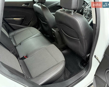 Білий Опель Астра, об'ємом двигуна 1.7 л та пробігом 237 тис. км за 7500 $, фото 9 на Automoto.ua