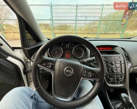 Белый Опель Астра, объемом двигателя 1.6 л и пробегом 239 тыс. км за 7200 $, фото 6 на Automoto.ua