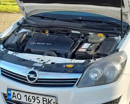 Белый Опель Астра, объемом двигателя 1.25 л и пробегом 410 тыс. км за 6500 $, фото 17 на Automoto.ua