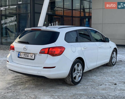 Белый Опель Астра, объемом двигателя 1.7 л и пробегом 388 тыс. км за 5600 $, фото 7 на Automoto.ua
