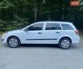 Белый Опель Астра, объемом двигателя 1.7 л и пробегом 255 тыс. км за 4100 $, фото 3 на Automoto.ua