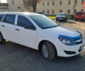 Белый Опель Астра, объемом двигателя 1.25 л и пробегом 410 тыс. км за 6500 $, фото 2 на Automoto.ua