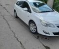 Белый Опель Астра, объемом двигателя 1.69 л и пробегом 223 тыс. км за 6500 $, фото 2 на Automoto.ua