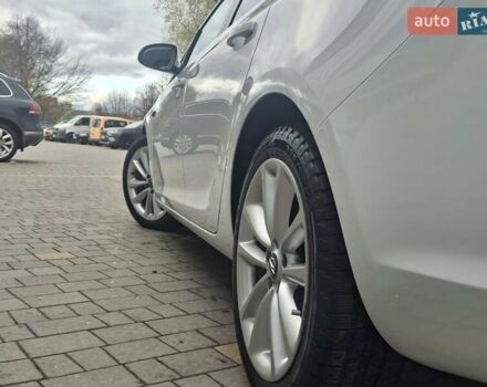 Белый Опель Астра, объемом двигателя 1.7 л и пробегом 232 тыс. км за 8500 $, фото 5 на Automoto.ua