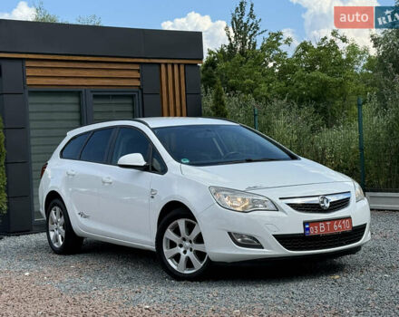 Білий Опель Астра, об'ємом двигуна 1.7 л та пробігом 230 тис. км за 6899 $, фото 4 на Automoto.ua