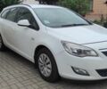 Белый Опель Астра, объемом двигателя 1.7 л и пробегом 242 тыс. км за 7000 $, фото 2 на Automoto.ua