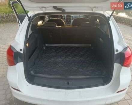 Белый Опель Астра, объемом двигателя 0 л и пробегом 230 тыс. км за 7000 $, фото 2 на Automoto.ua