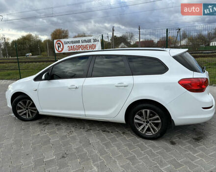 Опель Астра 2012 в Житомире на Automoto.ua Белый Опель Астра, объемом двигателя 1.3 л и пробегом 278 тыс. км за 5900 $, фото 7 на Automoto.ua