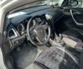 Белый Опель Астра, объемом двигателя 1.7 л и пробегом 270 тыс. км за 8030 $, фото 15 на Automoto.ua