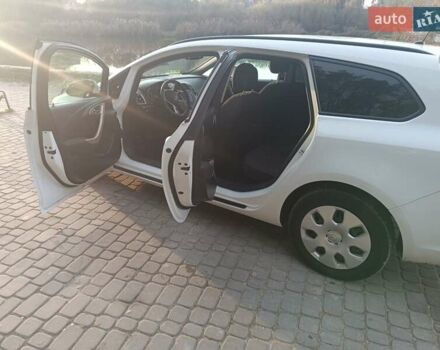 Белый Опель Астра, объемом двигателя 0 л и пробегом 230 тыс. км за 7000 $, фото 11 на Automoto.ua