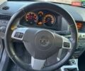 Белый Опель Астра, объемом двигателя 1.69 л и пробегом 260 тыс. км за 6100 $, фото 52 на Automoto.ua