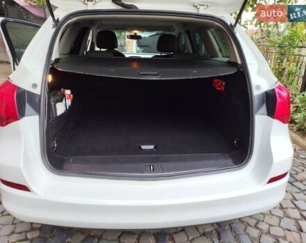 Белый Опель Астра, объемом двигателя 1.7 л и пробегом 261 тыс. км за 8000 $, фото 9 на Automoto.ua