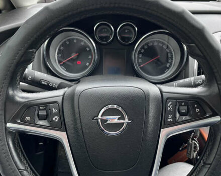 Опель Астра 2012 в Ужгороде на Automoto.ua Белый Опель Астра, объемом двигателя 1.6 л и пробегом 223 тыс. км за 7800 $, фото 12 на Automoto.ua