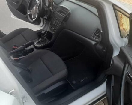 Белый Опель Астра, объемом двигателя 1.69 л и пробегом 217 тыс. км за 6800 $, фото 18 на Automoto.ua