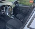 Белый Опель Астра, объемом двигателя 1.69 л и пробегом 260 тыс. км за 5900 $, фото 50 на Automoto.ua