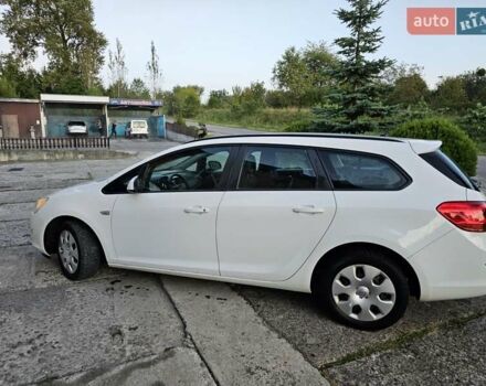 Белый Опель Астра, объемом двигателя 1.7 л и пробегом 252 тыс. км за 6500 $, фото 23 на Automoto.ua