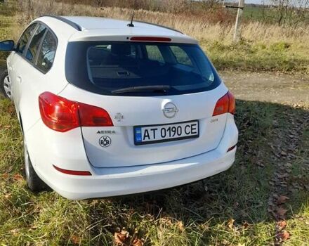 Белый Опель Астра, объемом двигателя 1.69 л и пробегом 217 тыс. км за 6800 $, фото 12 на Automoto.ua