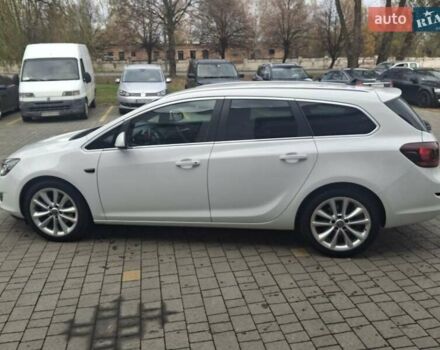 Белый Опель Астра, объемом двигателя 1.7 л и пробегом 232 тыс. км за 8500 $, фото 9 на Automoto.ua