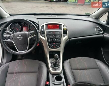 Опель Астра 2012 в Стрые на Automoto.ua Белый Опель Астра, объемом двигателя 1.7 л и пробегом 198 тыс. км за 7350 $, фото 39 на Automoto.ua