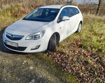 Белый Опель Астра, объемом двигателя 1.69 л и пробегом 217 тыс. км за 6800 $, фото 17 на Automoto.ua