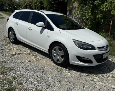 Белый Опель Астра, объемом двигателя 1.96 л и пробегом 240 тыс. км за 7900 $, фото 2 на Automoto.ua