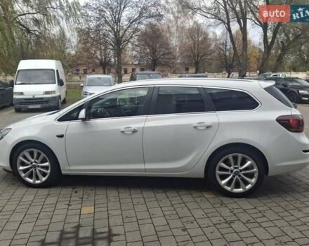 Опель Астра 2012 у Дрогобичі на Automoto.ua Білий Опель Астра, об'ємом двигуна 1.7 л та пробігом 232 тис. км за 8500 $, фото 8 на Automoto.ua