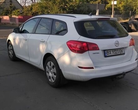 Опель Астра 2012 в Белгород-Днестровском на Automoto.ua Белый Опель Астра, объемом двигателя 0 л и пробегом 300 тыс. км за 6300 $, фото 3 на Automoto.ua