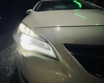 Білий Опель Астра, об'ємом двигуна 2 л та пробігом 250 тис. км за 8000 $, фото 2 на Automoto.ua