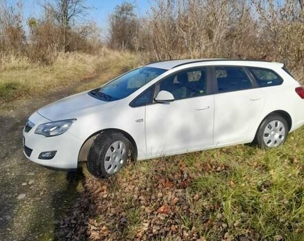 Белый Опель Астра, объемом двигателя 1.69 л и пробегом 217 тыс. км за 6800 $, фото 15 на Automoto.ua