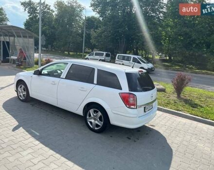 Білий Опель Астра, об'ємом двигуна 1.6 л та пробігом 136 тис. км за 7500 $, фото 3 на Automoto.ua
