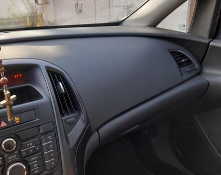 Белый Опель Астра, объемом двигателя 1.69 л и пробегом 217 тыс. км за 6800 $, фото 2 на Automoto.ua