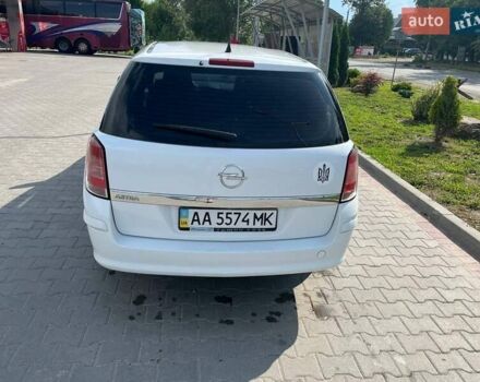 Білий Опель Астра, об'ємом двигуна 1.6 л та пробігом 136 тис. км за 7500 $, фото 7 на Automoto.ua