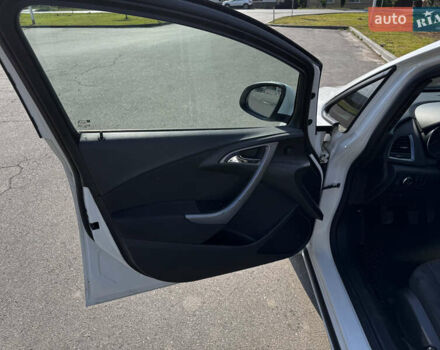 Білий Опель Астра, об'ємом двигуна 1.69 л та пробігом 293 тис. км за 6100 $, фото 5 на Automoto.ua