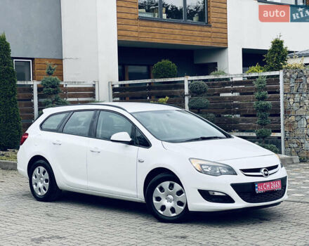 Опель Астра 2013 у Львові на Automoto.ua Білий Опель Астра, об'ємом двигуна 1.7 л та пробігом 192 тис. км за 7300 $, фото 5 на Automoto.ua