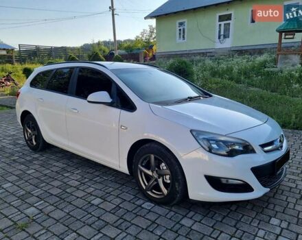 Белый Опель Астра, объемом двигателя 1.25 л и пробегом 195 тыс. км за 6600 $, фото 2 на Automoto.ua