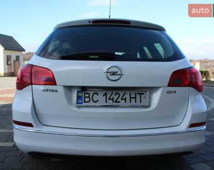 Белый Опель Астра, объемом двигателя 1.69 л и пробегом 224 тыс. км за 7490 $, фото 8 на Automoto.ua