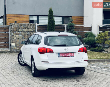 Опель Астра 2013 у Львові на Automoto.ua Білий Опель Астра, об'ємом двигуна 1.7 л та пробігом 192 тис. км за 7300 $, фото 10 на Automoto.ua