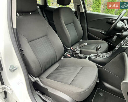 Опель Астра 2013 у Львові на Automoto.ua Білий Опель Астра, об'ємом двигуна 1.7 л та пробігом 192 тис. км за 7300 $, фото 25 на Automoto.ua