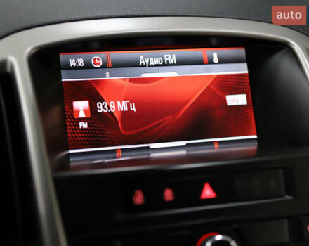 Белый Опель Астра, объемом двигателя 1.7 л и пробегом 140 тыс. км за 7700 $, фото 58 на Automoto.ua