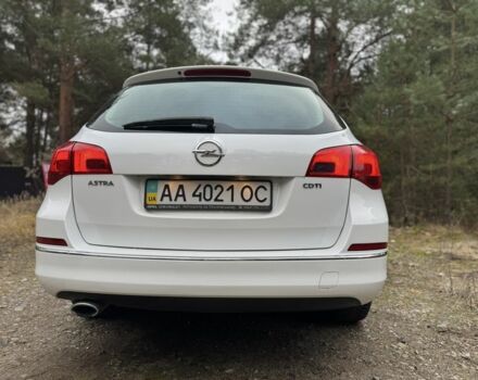 Белый Опель Астра, объемом двигателя 2 л и пробегом 167 тыс. км за 10500 $, фото 4 на Automoto.ua