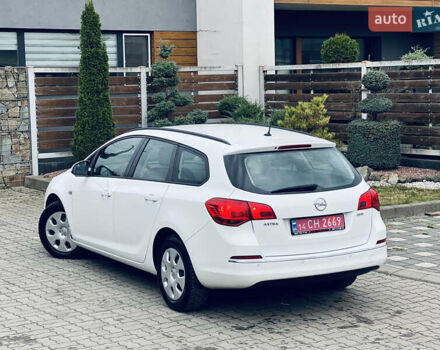 Опель Астра 2013 у Львові на Automoto.ua Білий Опель Астра, об'ємом двигуна 1.7 л та пробігом 192 тис. км за 7300 $, фото 11 на Automoto.ua