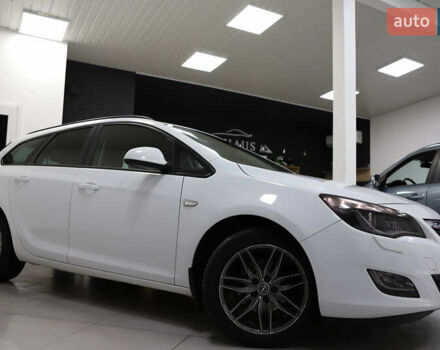 Белый Опель Астра, объемом двигателя 1.7 л и пробегом 140 тыс. км за 7700 $, фото 24 на Automoto.ua