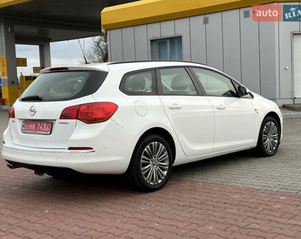 Белый Опель Астра, объемом двигателя 1.4 л и пробегом 170 тыс. км за 7600 $, фото 3 на Automoto.ua