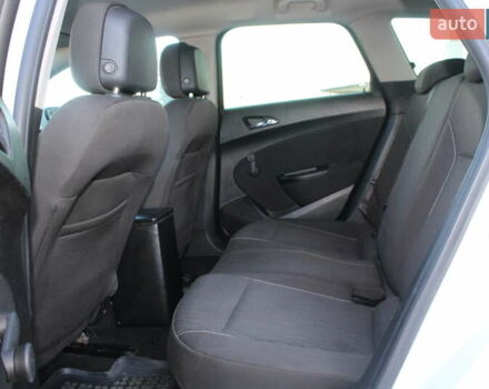 Белый Опель Астра, объемом двигателя 1.69 л и пробегом 224 тыс. км за 7490 $, фото 36 на Automoto.ua