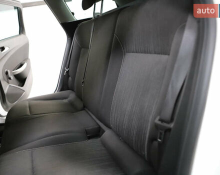 Белый Опель Астра, объемом двигателя 1.7 л и пробегом 140 тыс. км за 7700 $, фото 77 на Automoto.ua